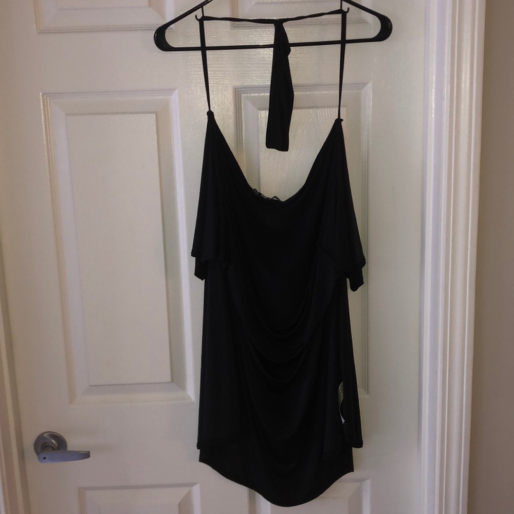 Black blouse with choker. Perfect for a night out